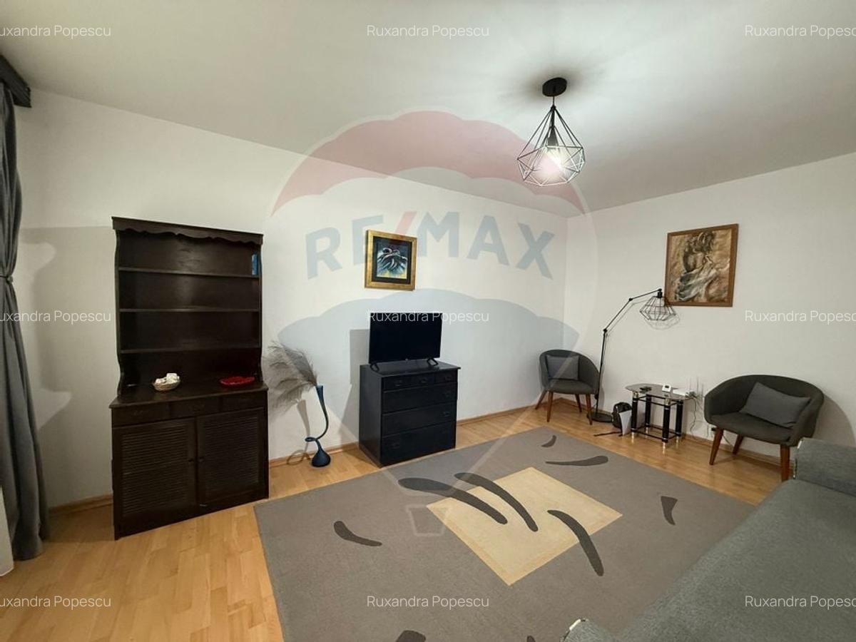 Apartament cu 2 camere de inchiriat in zona 1 Mai - 3