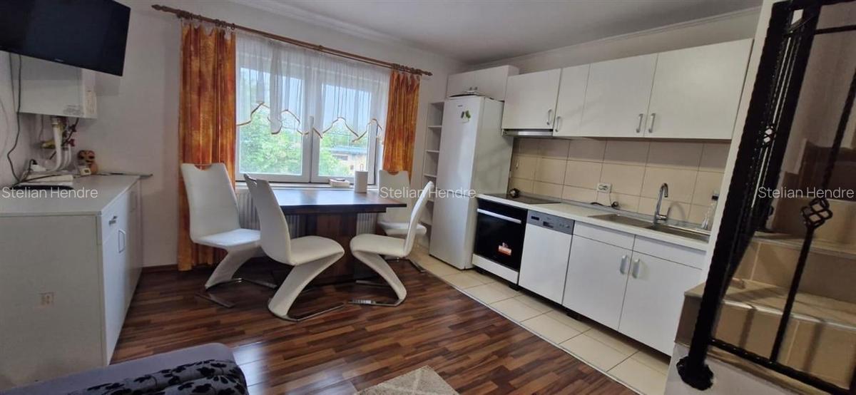Apartament cu 4 camere decomandat în Iosia - 2