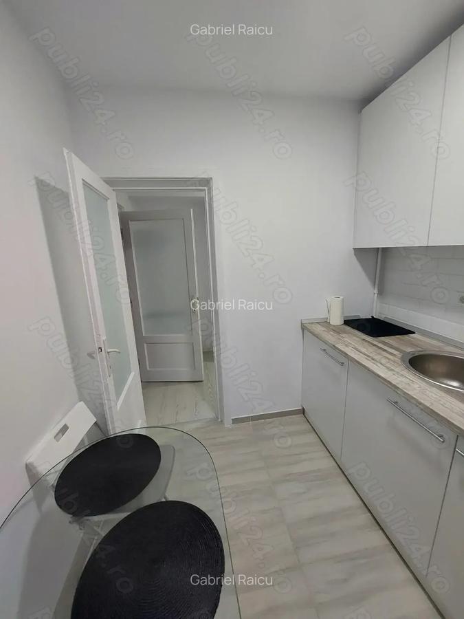 Inchiriere Apartament decomandat 2 camere - metrou Gara de Nord - 7