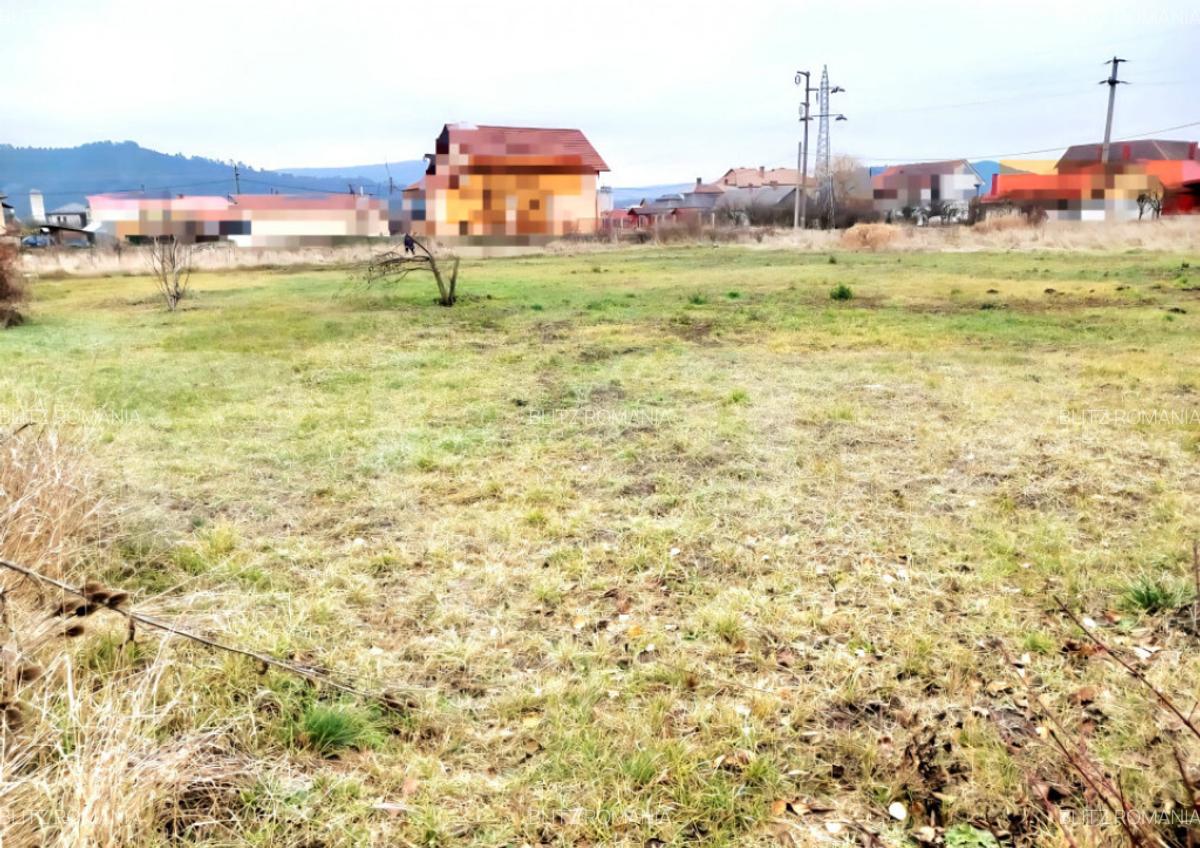 Teren de vanzare construibil in localitatea ICLOD - 1