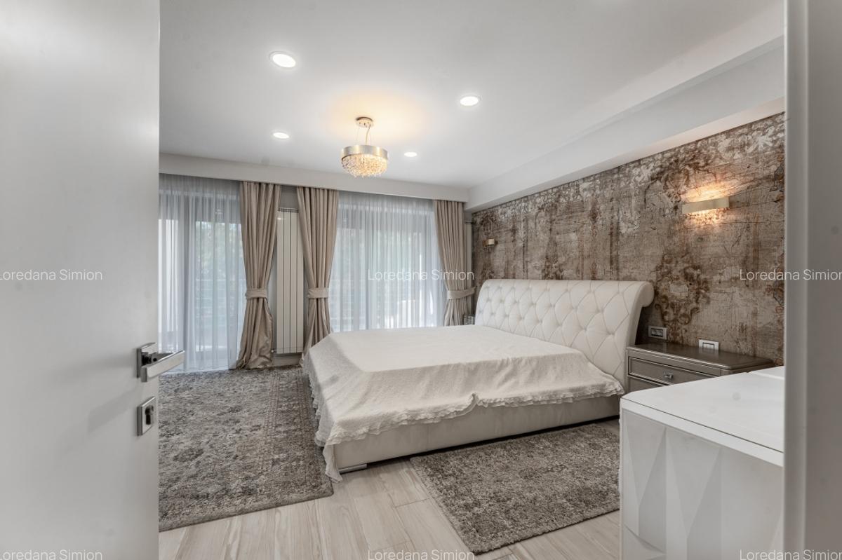 Vila Individuala de Lux in Herastrau - 10 Camere, Cinema, Piscina Reamenajabila - 10