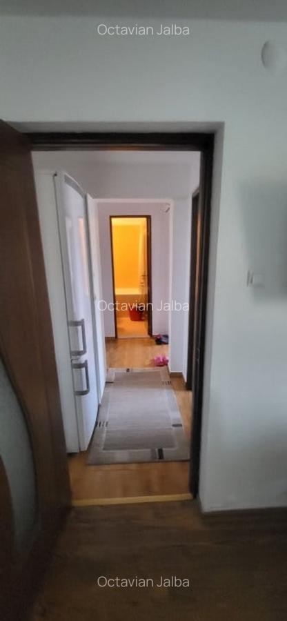 Apartament de 2 camere, 45 mp, decomandat, metrou, zona 1 Decembrie 1918 - 7