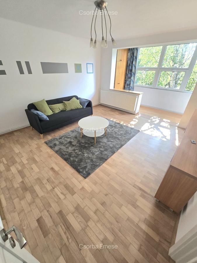 Apartament cu 3 camere decomandat în Semicentral - 8