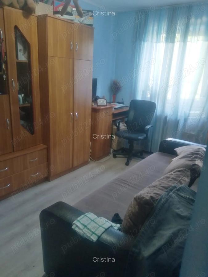 Vand apartament 2 camere vis-a-vis de Carrefour - 2