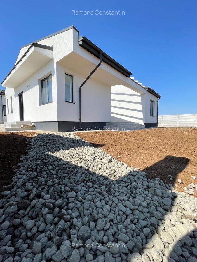 Casa pe parter - 4 Camere - Teren 450 mp - Berceni - Miorita - 1
