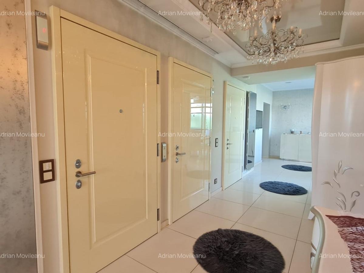 EMERALD - EXCLUSIVE LAKEFRONT PENTHOUSE 500 MP, BREATHTAKING LAKE VIEW! - 24