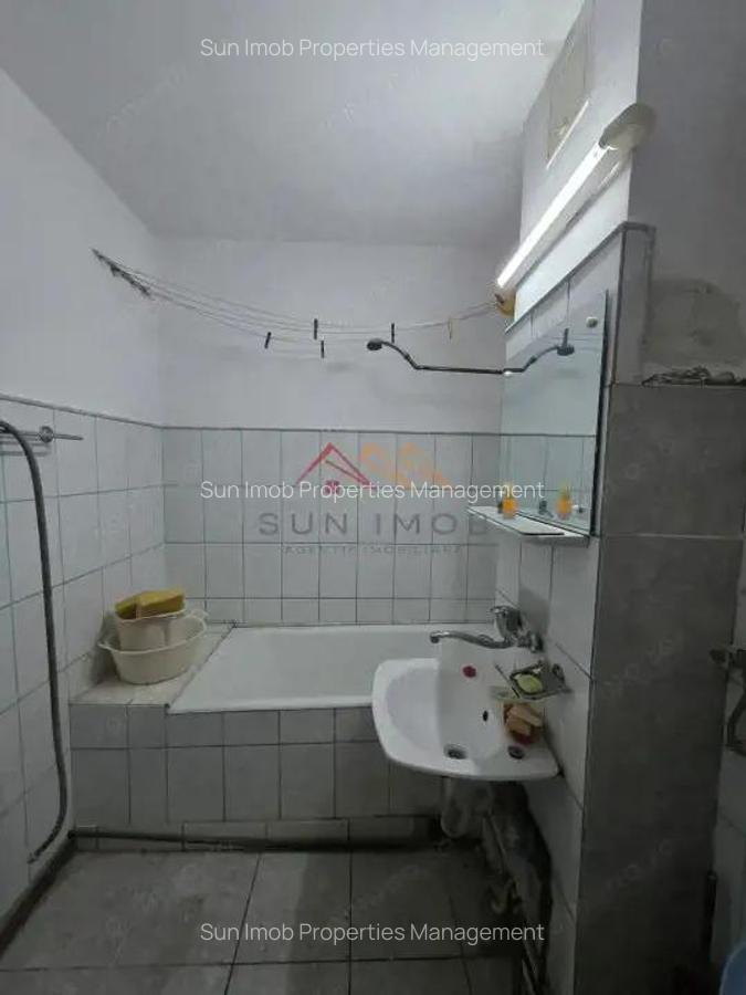 Apartament 2 camere, ultracentral, etaj 1/4, centrala termica, Campina - 7