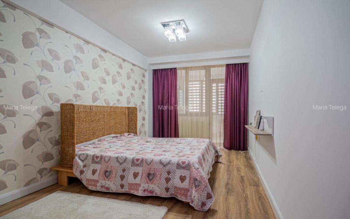 Apartament 3 camere, 100 m2, decomandat, parcare subterana - 13