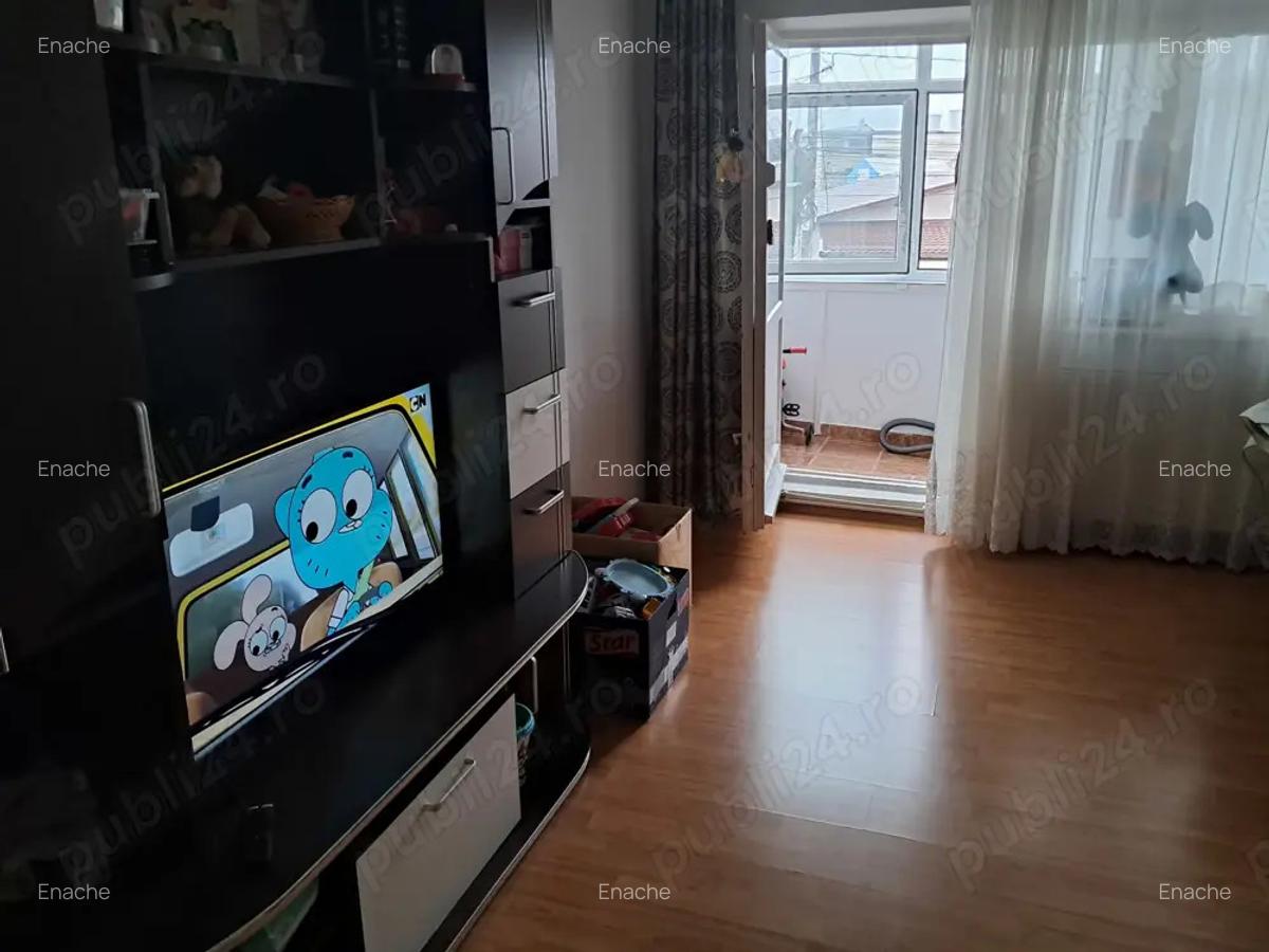 Apartament de vanzare Bariera Bucure?ti. - 2