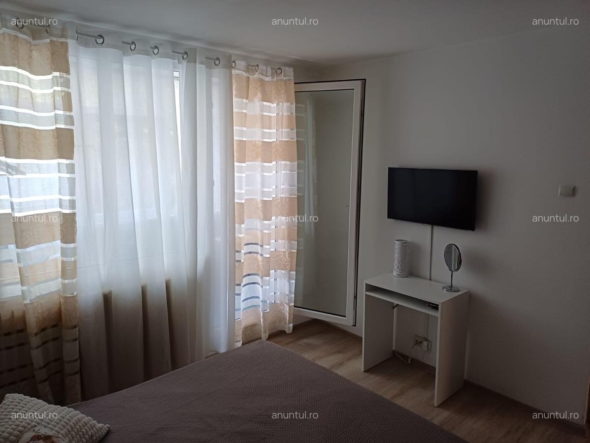 Drumul Taberei, inchiriere 3 camere, Bl stradal - 7