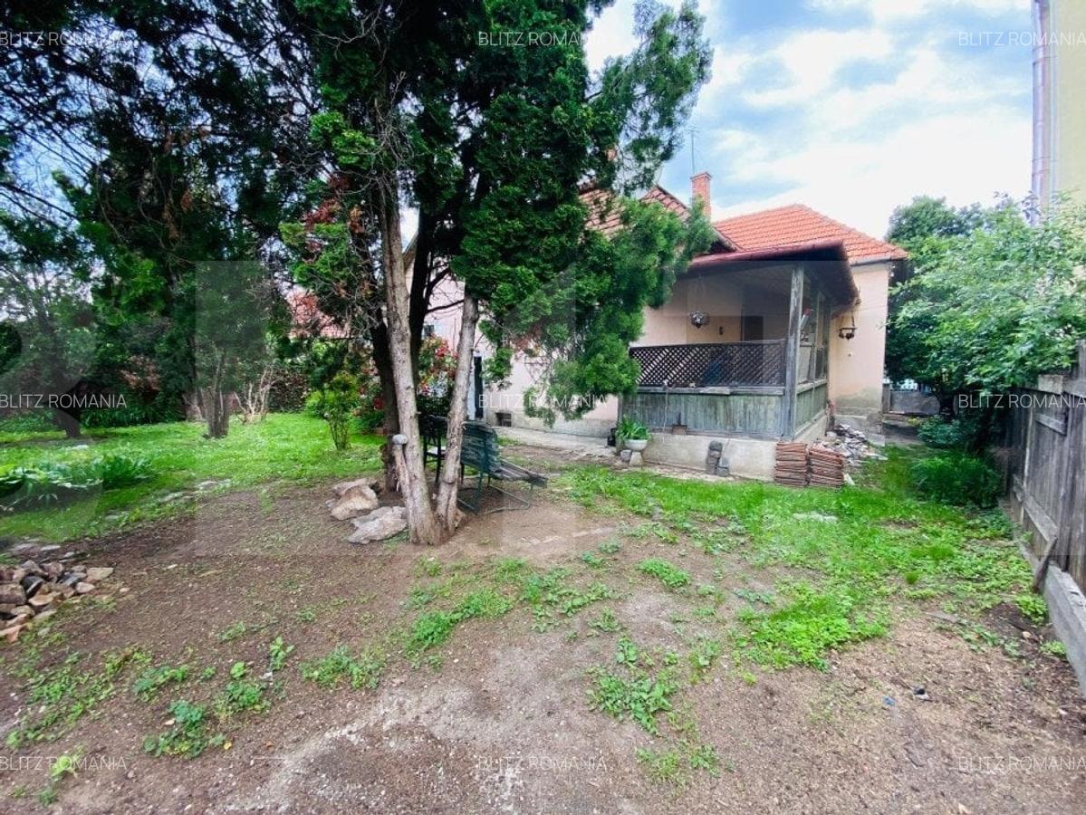 Casa individuala, 180 mp utili, 600 mp curte, parcari, zona strazii Gruia - 1