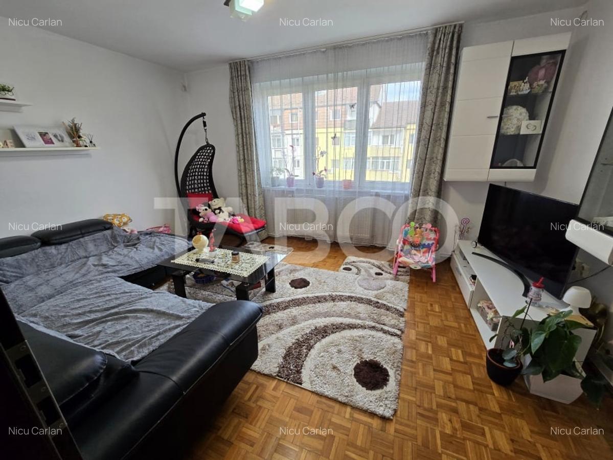 Apartament 2 camere de vanzare mobilat cu balcon in Terezian Sibiu - 2