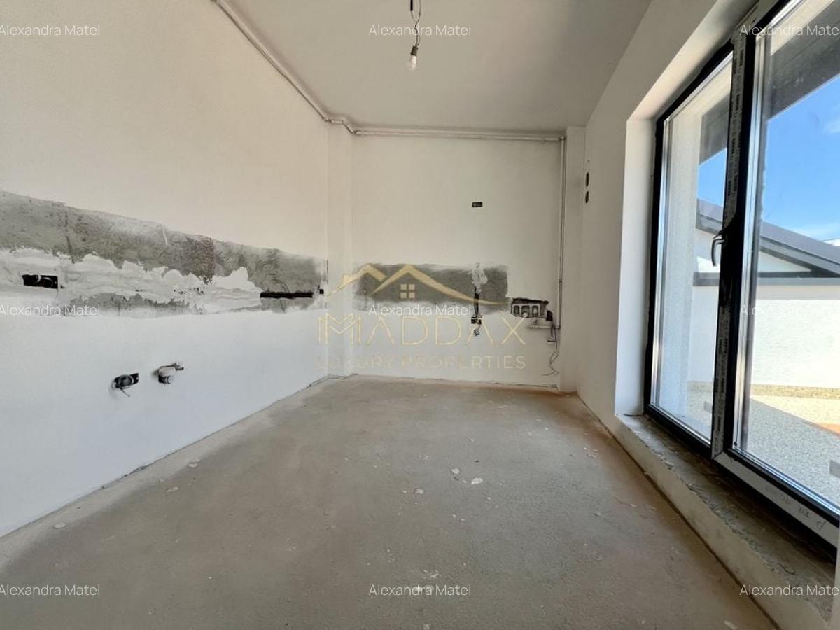 Apartament cu 3 camere decomandat, mobilat în Băneasa - 9