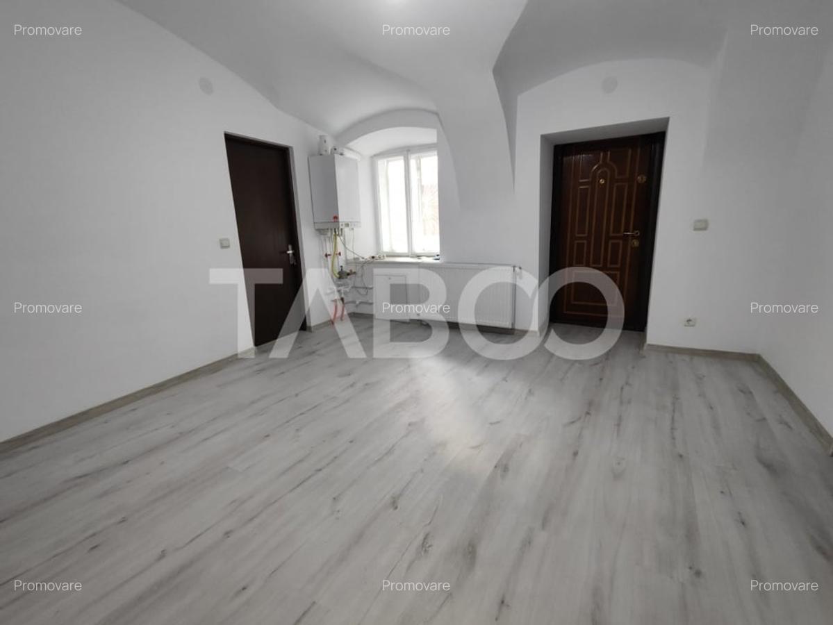 Apartament renovat de vanzare pe strada Ocnei din Sibiu - 7