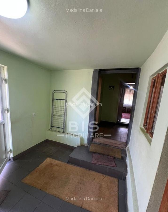 Casa de vanzare in Simione?ti lini?te, spa?iu ?... - 13