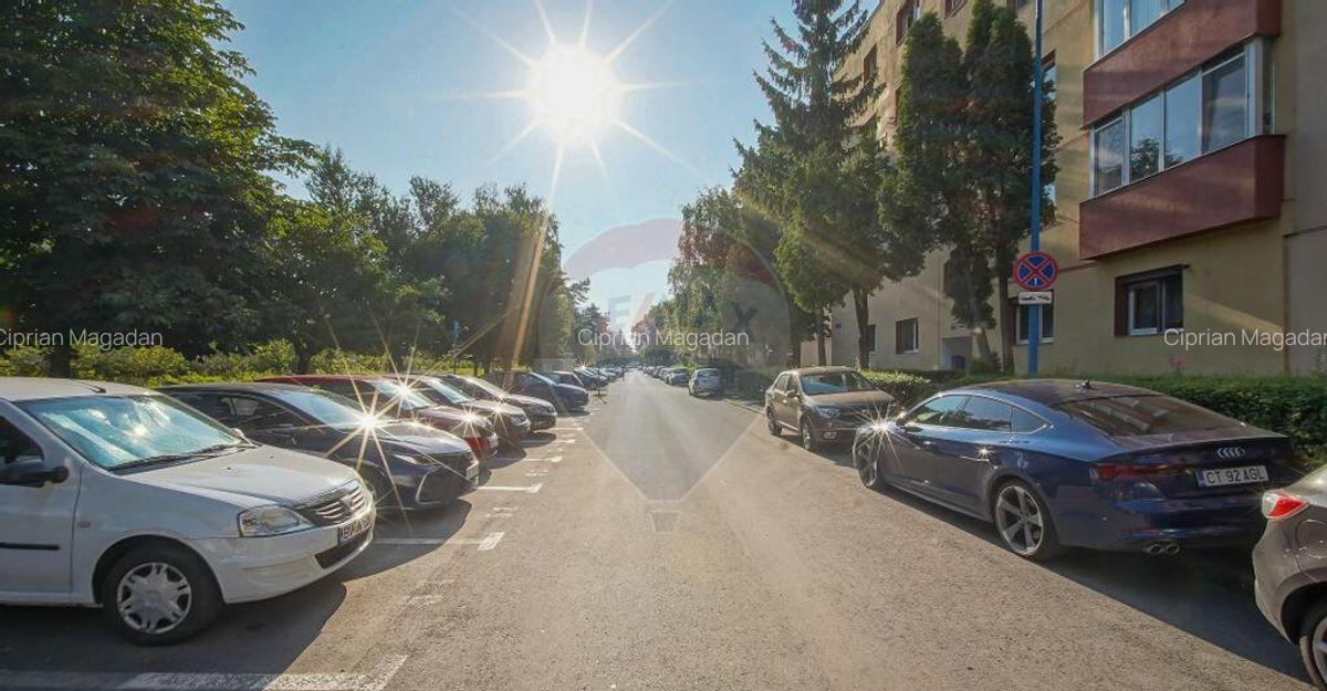 Apartament cu 2 camere Tractorul - 18