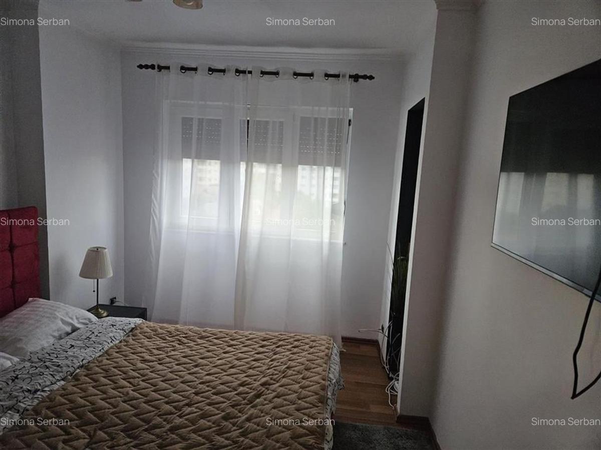 Apartament cu 3 camere decomandat, mobilat în Central - 13
