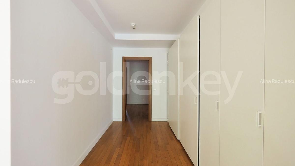 Apartament cu 4 camere decomandat în Șoseaua Nordului - 6