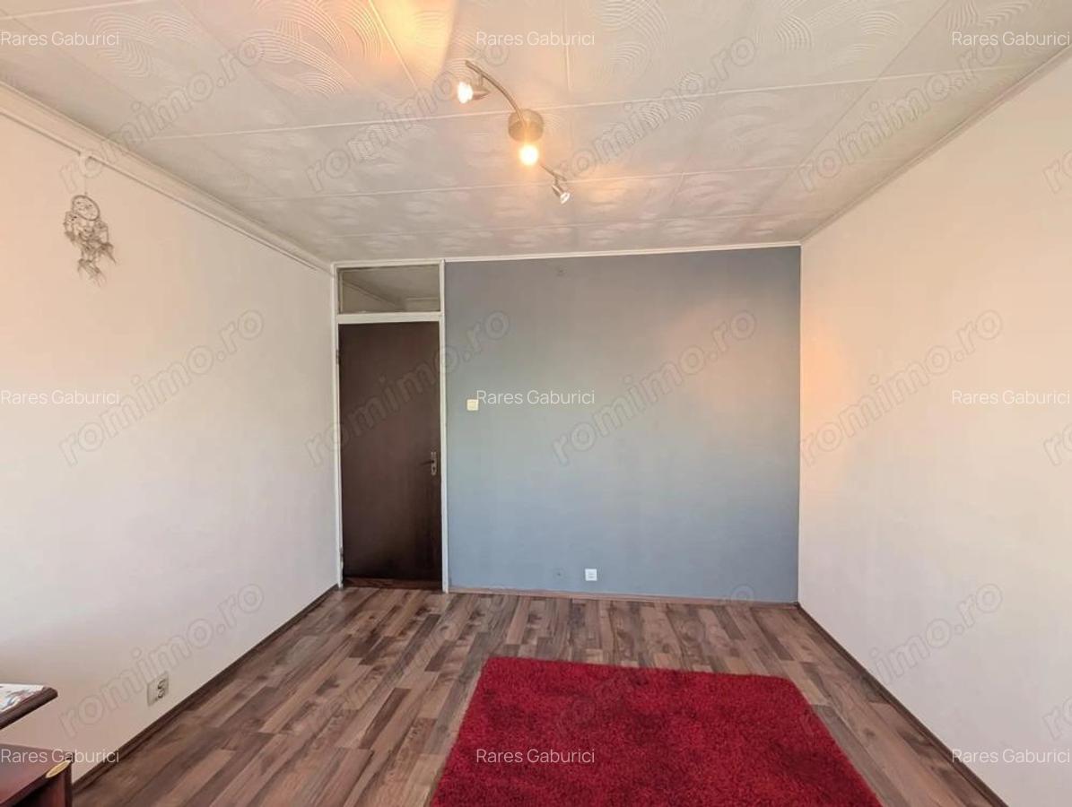 Apartament spa?ios de 3 camere Strada ?eli?a nr. 8 Bucuresti - 9