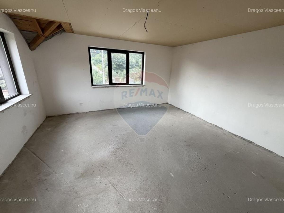 Casa de vanzare in Campulung la pret de apartament. - 10