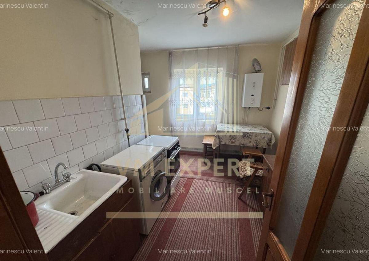 APARTAMENT 2 CAMERE 2 BALCOANE ETAJ 4 GRUI CAMPULUNG - 4