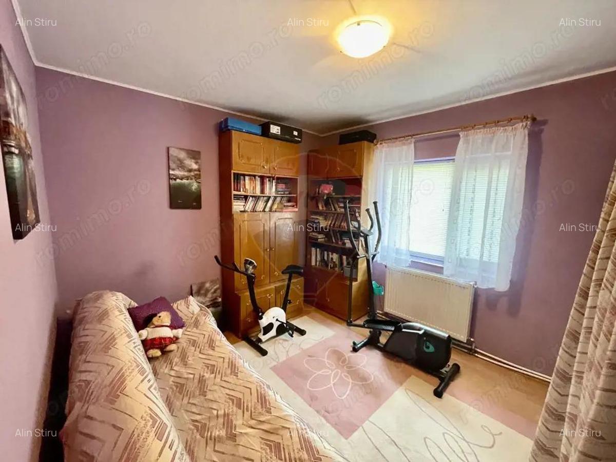 Apartament 3 camere Zona Poienita - 13