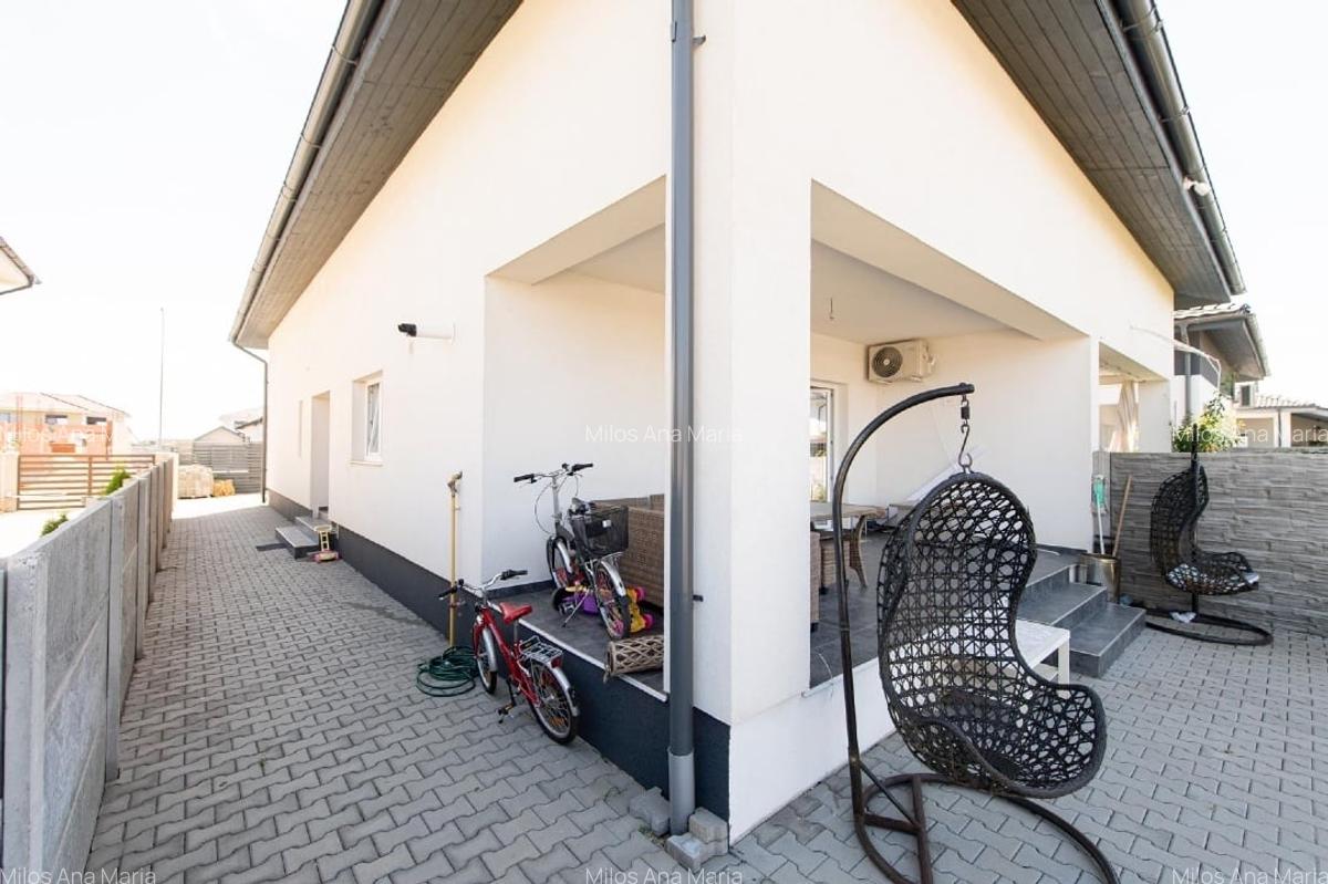 Vand casa tip duplex in Mosnita Veche Cartier Serena 2 pret 165000 euro negocia - 5