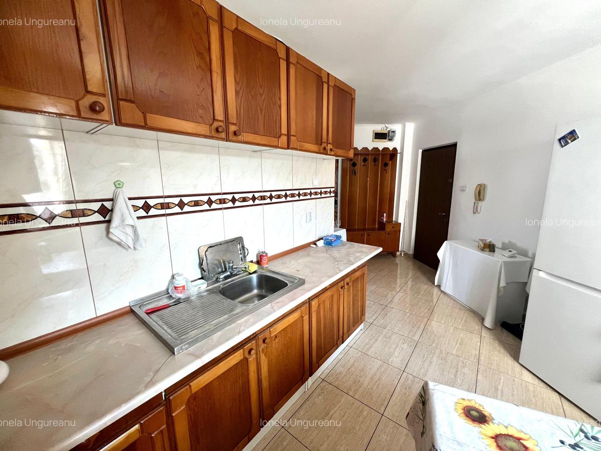 Tomis 3 I 2 Camere I Decomandat I AC I Centrala I Balcon I Termen lung - 12