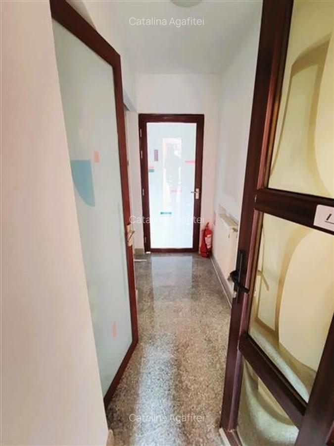 Spatiu Pretabil Servicii, Zona Castelului - 6