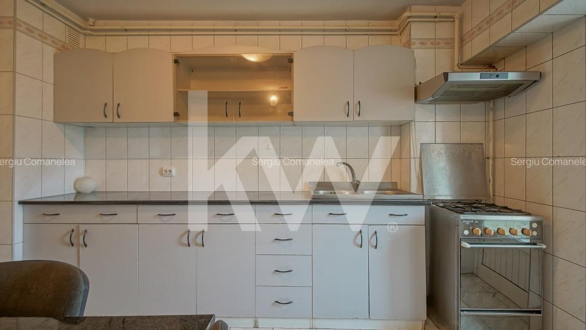 Vanzare apartament cu 3 camere, decomandat, 2 bai - Racadau - 5