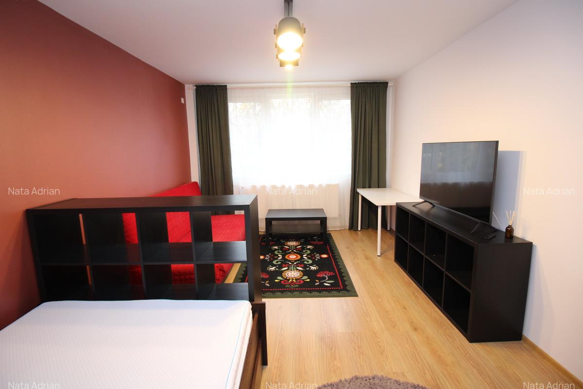 Alexandru Obregia - Garsonieră renovată, mobilată modern, decomandată - 2