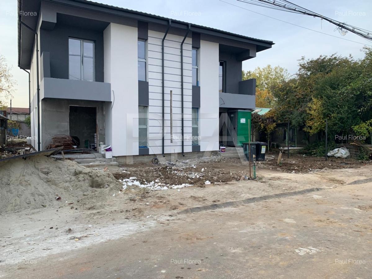 2 Duplex-uri la 8 minute distanta de mers pe jos de statia autobuzului 103 - 1