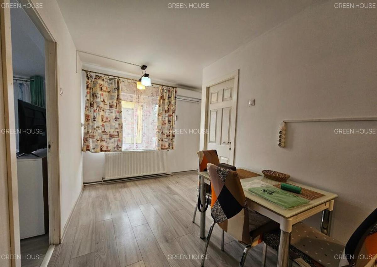 Apartament de inchiriat in casa - 10 Apartament de inchiriat in casa - 10