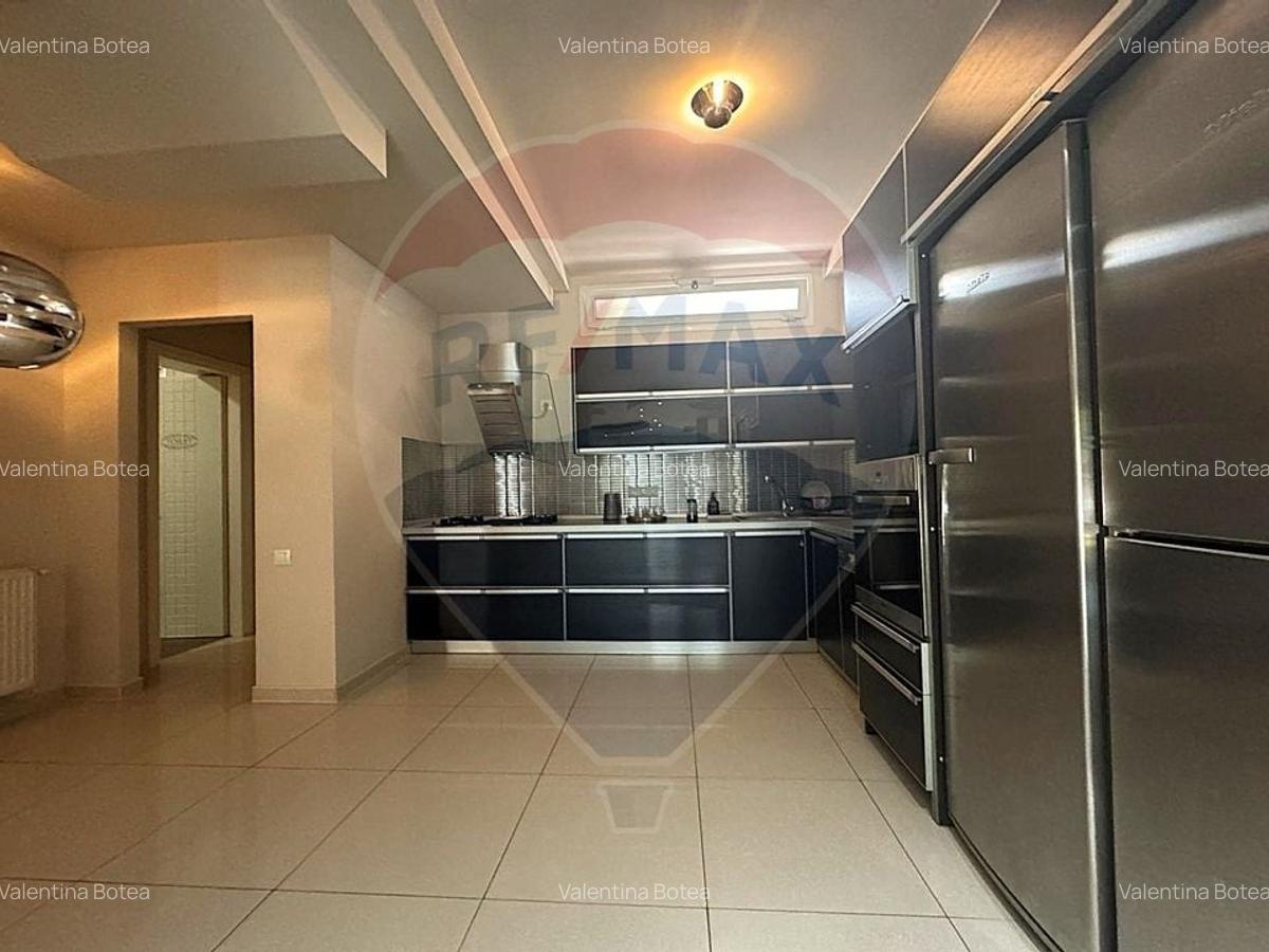 Casa / Vila spatioasa de inchiriat - Militari, zona Moinesti - 3