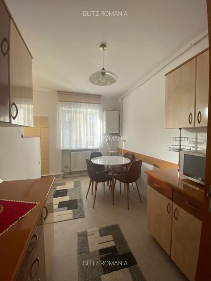 Apartament de vanzare, 3 camere, 115 mp, etaj 1 +garaj, zona centrala, Baia Mare - 8