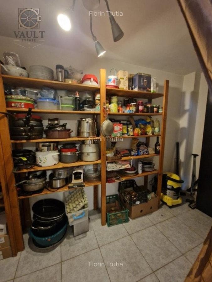 Casa cu 5 camere - Alexandriei - 12