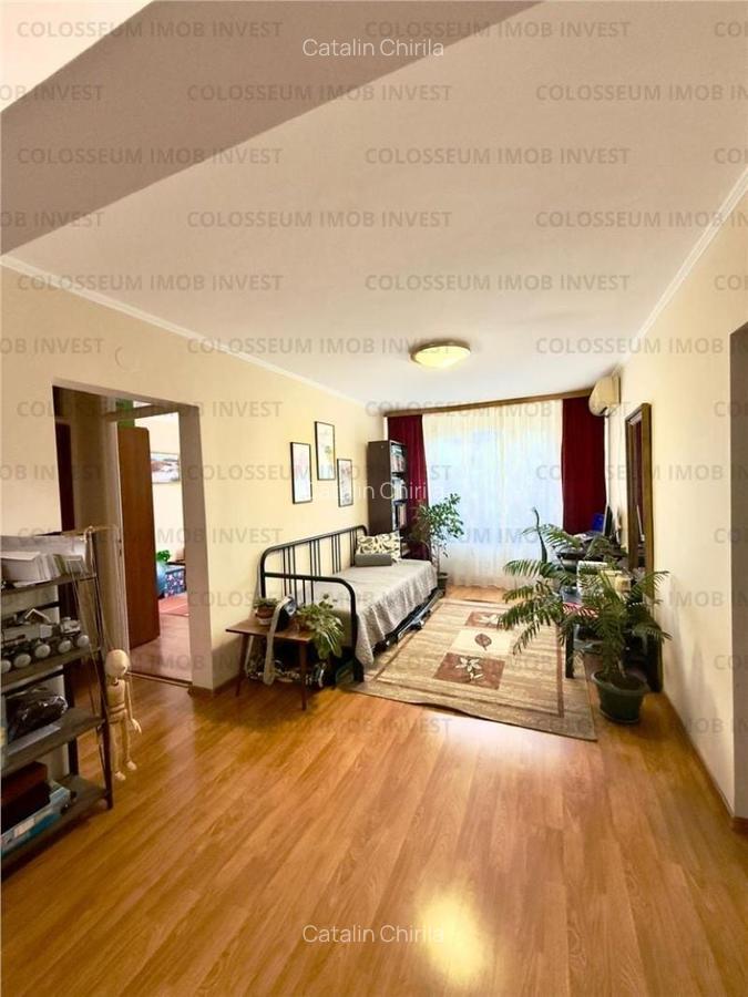 COMISION 0% Apartament 4 camere si 2 bai,decomandat- zona Craiter - 2