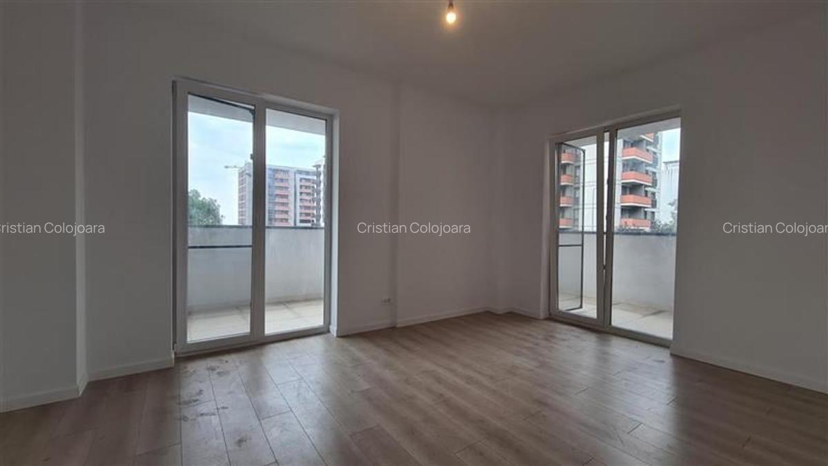 Apartament cu 3 camere în Torontalului - 4