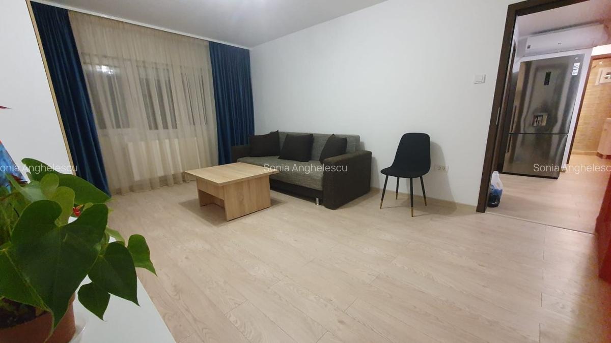 Apartament cu doua camere decomandat - 7