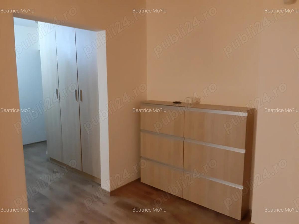 Vand urgent apartament 4 camere, negociabil - 9
