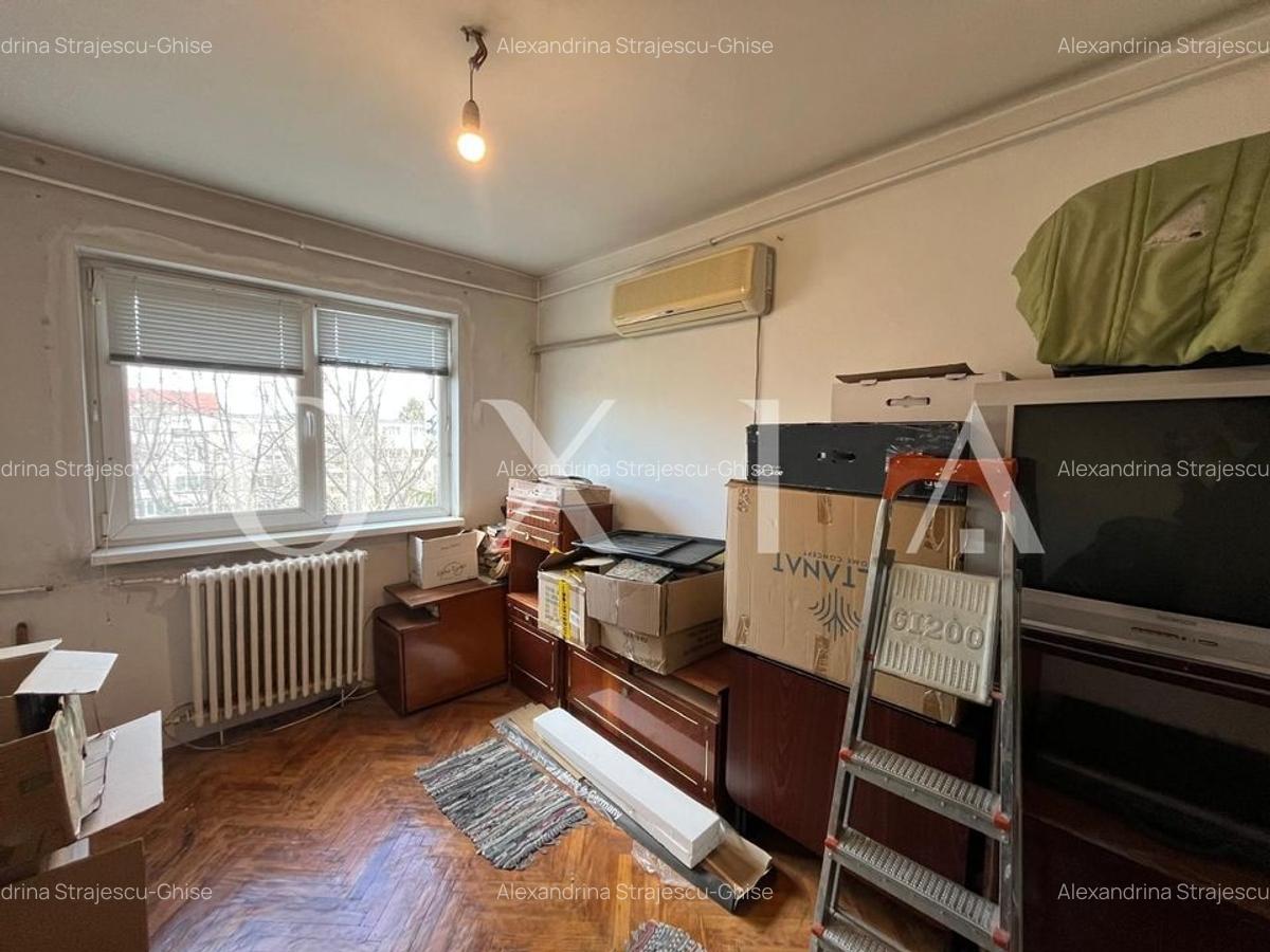 SX533 Dacia, Apartament 3 camere - necesita renovare - 6
