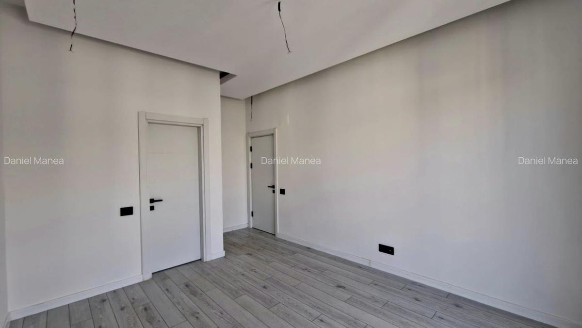 Apartament cu 5 camere decomandat în Theodor Pallady - 13