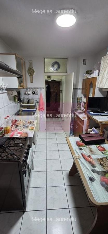 Apartament de vanzare cu 2 camere (cu vad comercial) - 8