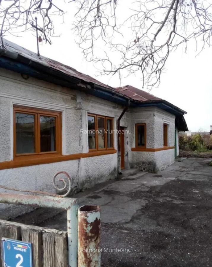 Proprietar casa in comuna Manesti, sat Coada Izvorului, Prahova - 1