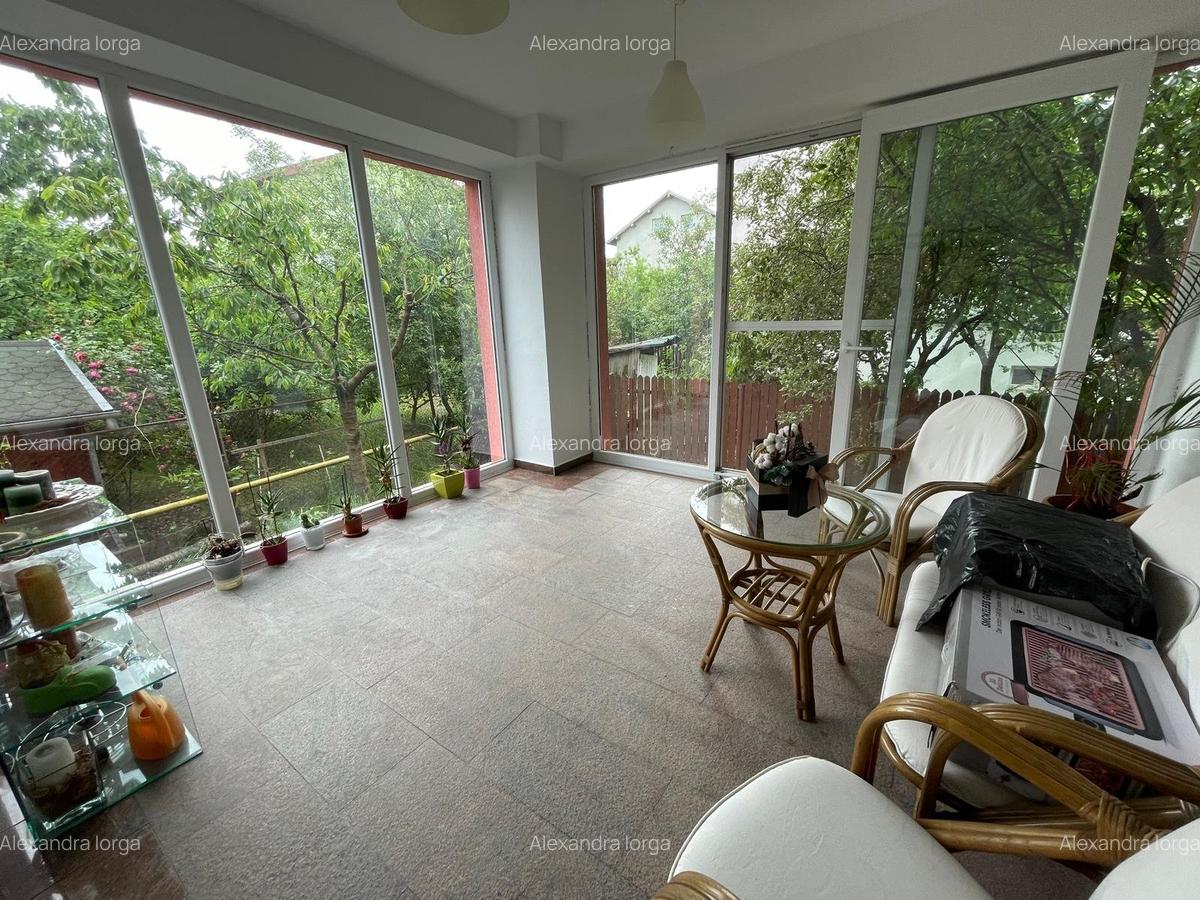 APARTAMENT IN VILĂ 5 CAMERE,4 BĂI,3 TERASE,2 LOCURI DE PARCARE,CURTE - 7