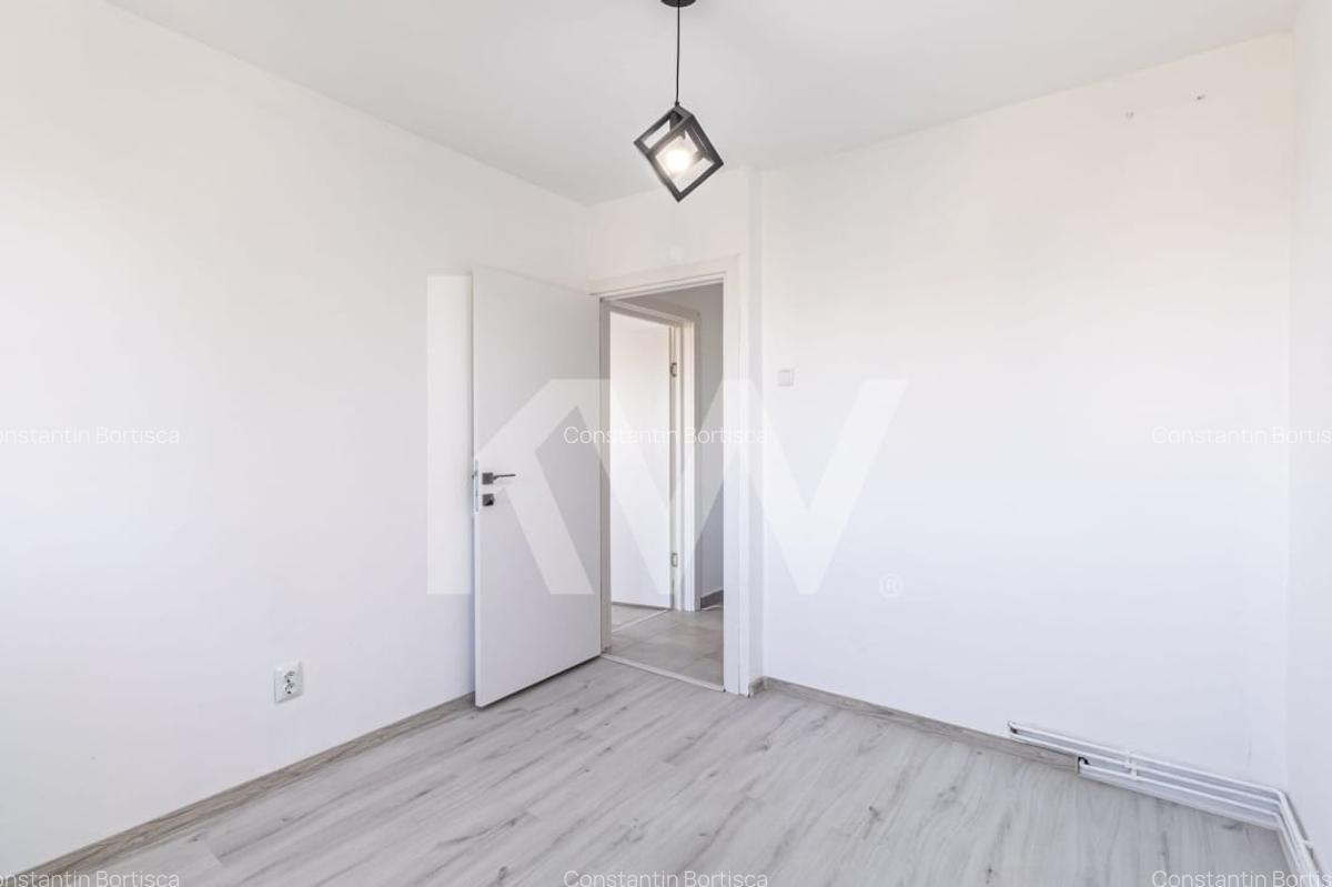 Apartament cu 2 camere semidecomandat în Florilor - 2