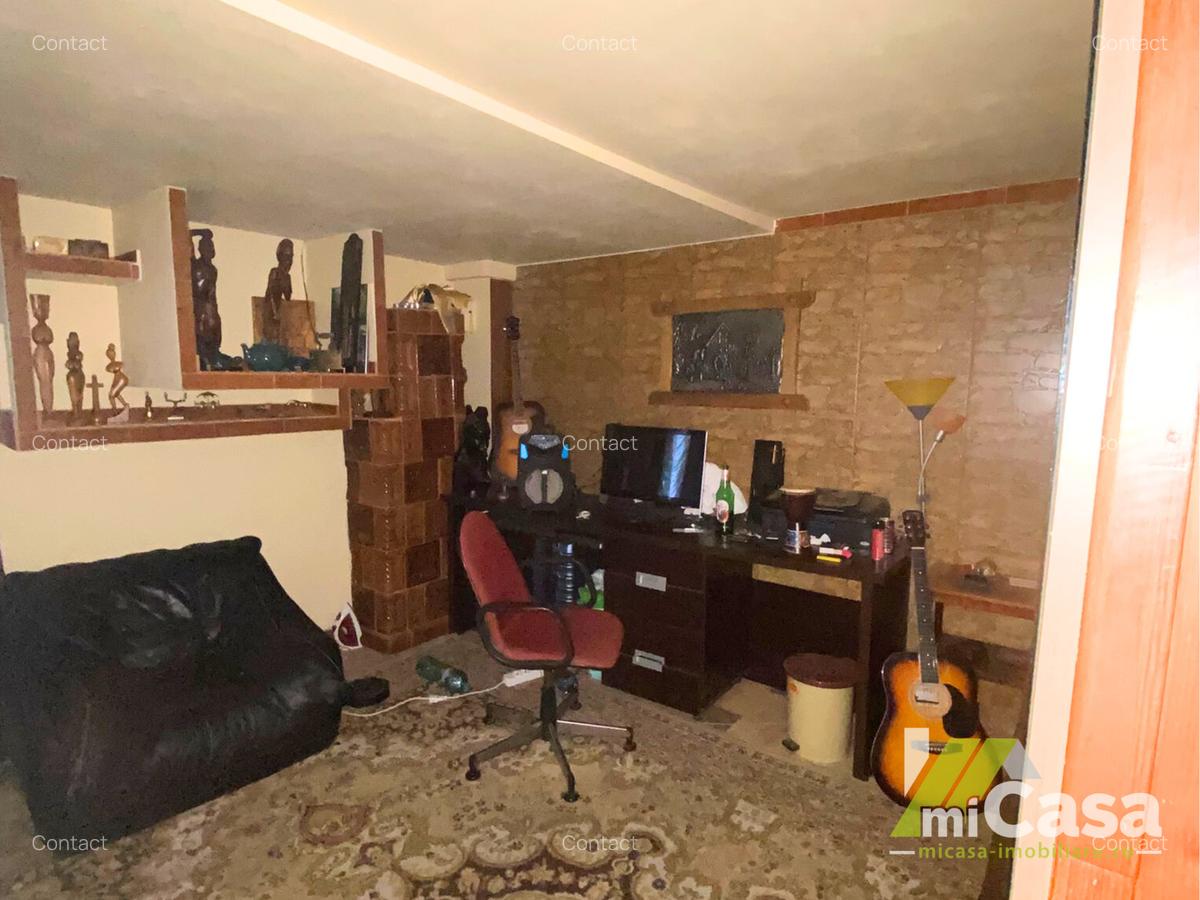 Casă spațioasă cu teren și anexe – Galați, str. Unirii - 3