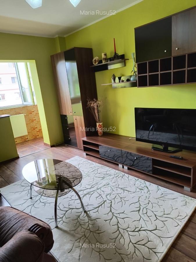 Apartament 2 camere ,decomandat, confort I, la intrare in Racadau, 2 balcoane - 2