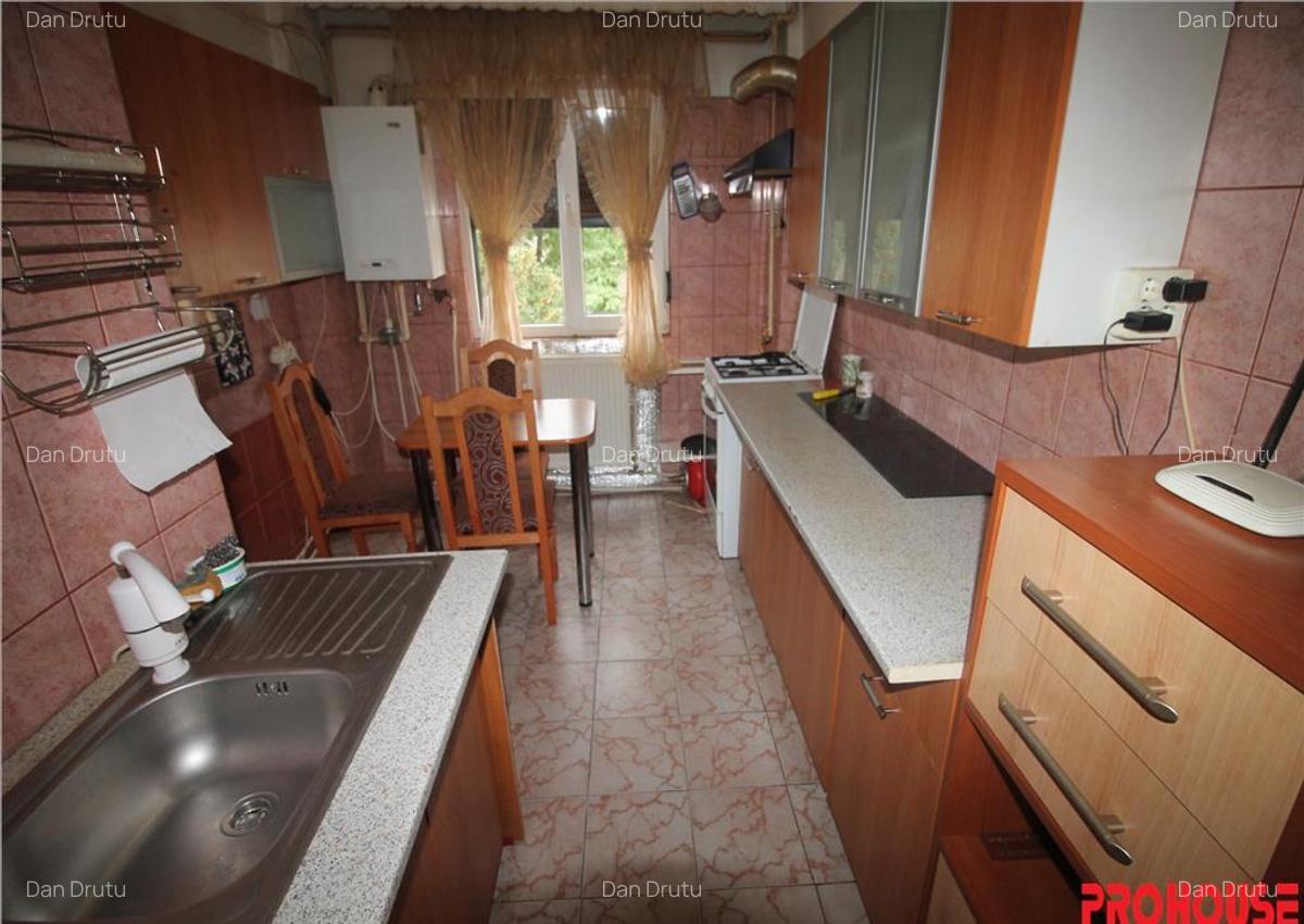 2 Camere decomandate mobilate - CORA - Insula de agrement - 6