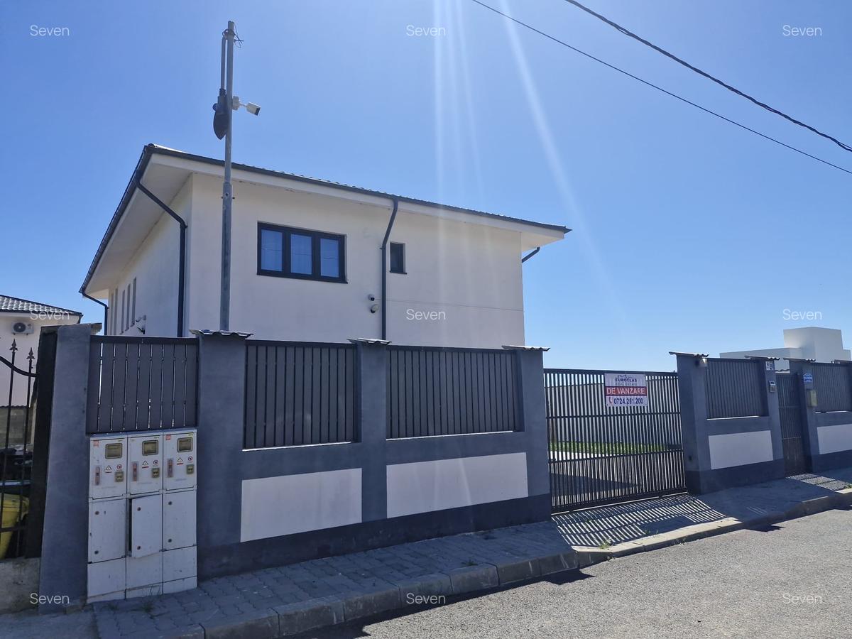 EXCLUSIV! Vila moderna P+1-Costinesti - Golful Francez-320.000 euro negociabil - 13